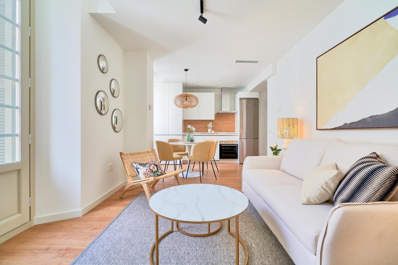 Iloftmalaga Plaza Del Teatro II & III Apartman Kültér fotó