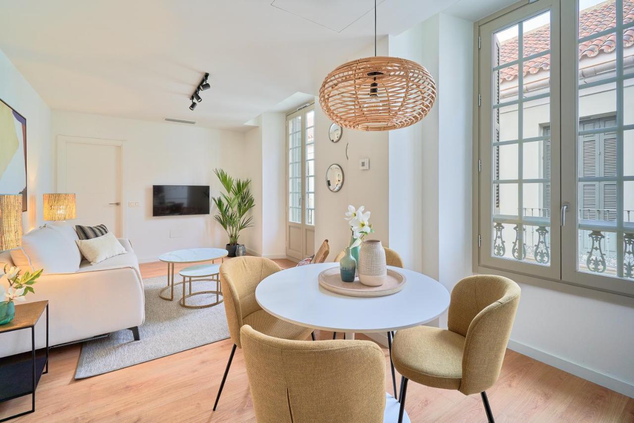 Iloftmalaga Plaza Del Teatro II & III Apartman Kültér fotó